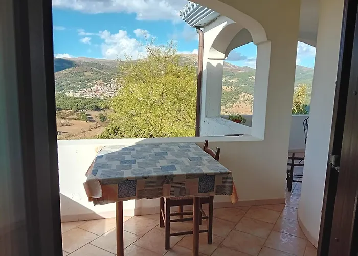 Lugori Bed & Breakfast 3*