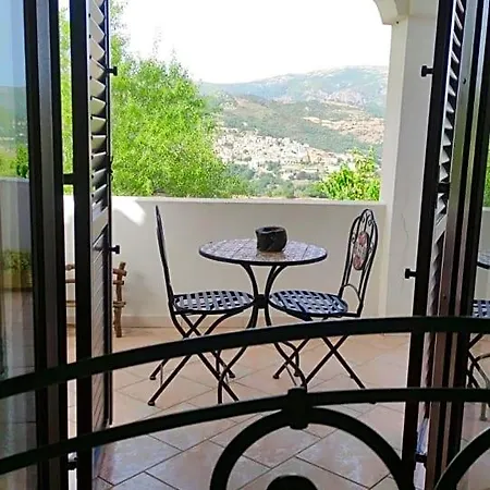 Lugori Bed & Breakfast